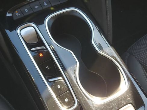 Certified 2023 Buick Envision Preferred AWD/4WD image 29