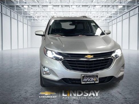 Used 2019 Chevrolet Equinox LT FWD image 4