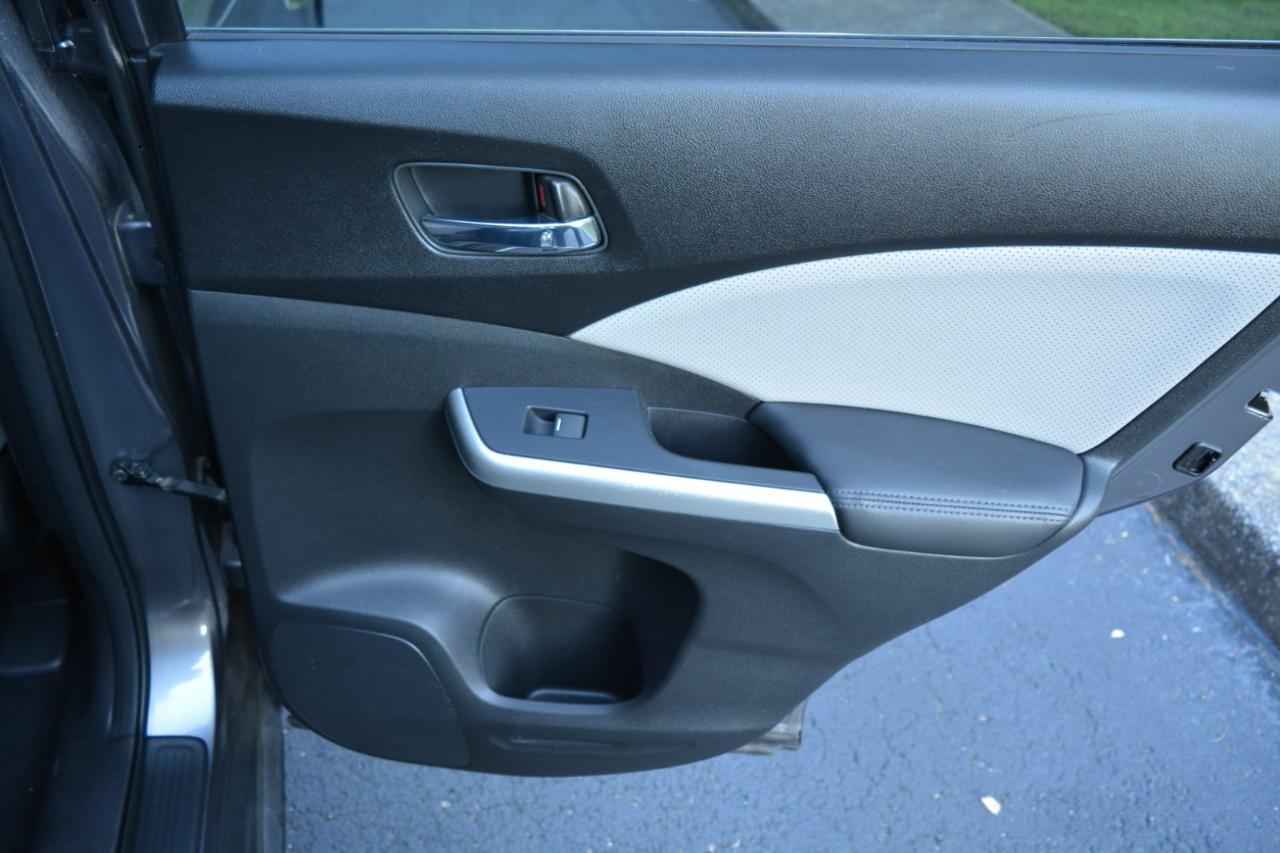 Used 2015 Honda CR-V EX-L image 17