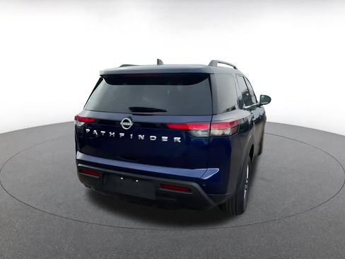Used 2025 Nissan Pathfinder SV FWD image 14