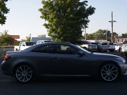 Used 2014 INFINITI Q60 Convertible w/ Premium Package RWD image 4