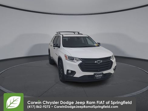Used 2021 Chevrolet Traverse Premier w/ Redline Edition AWD/4WD image 3