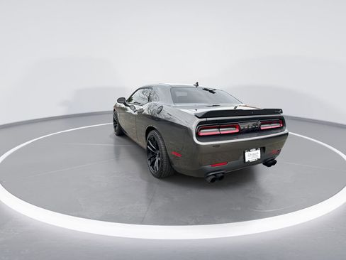 Used 2021 Dodge Challenger R/T Scat Pack w/ Dynamics Package image 6