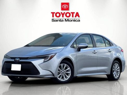 New 2026 Toyota Corolla LE FWD image 6