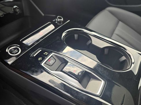 New 2025 Audi A6 e-tron Ultra image 28