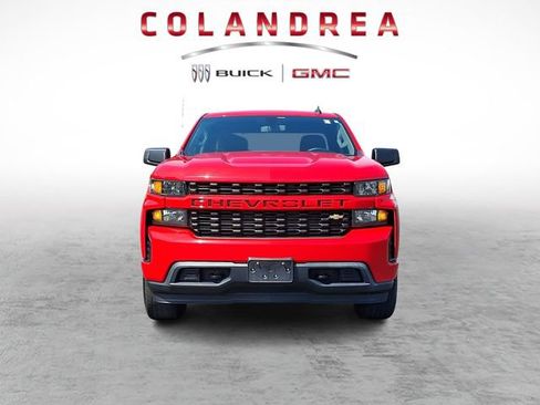 Used 2020 Chevrolet Silverado 1500 Custom w/ Custom Value Package AWD/4WD image 2