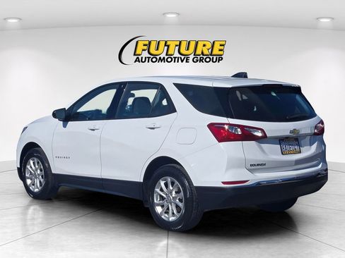 Used 2018 Chevrolet Equinox LS image 6