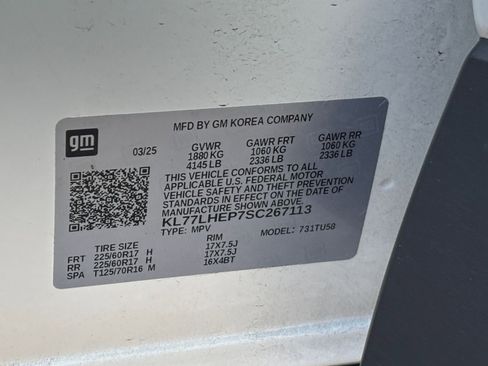 Used 2025 Chevrolet Trax LT image 28