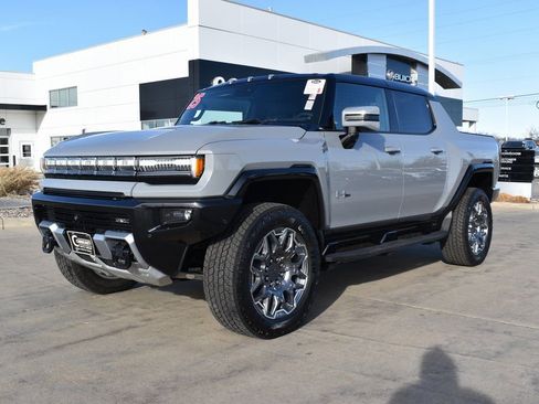 New 2025 GMC Hummer EV 3X image 3