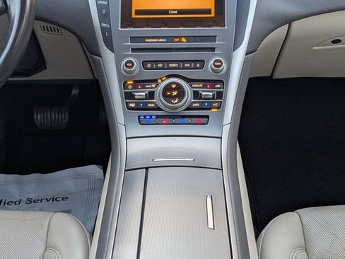 Used 2018 Lincoln MKZ Reserve image 18