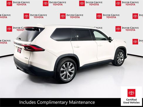 Used 2024 Toyota Grand Highlander AWD Hybrid image 5
