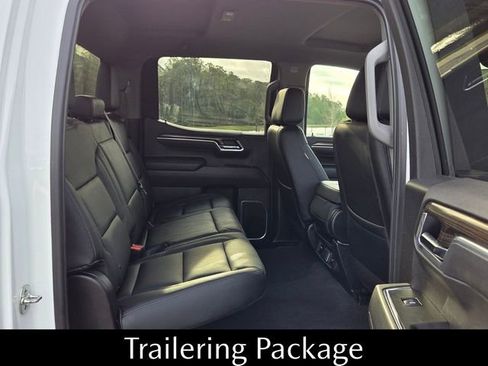 Used 2025 Chevrolet Silverado 1500 LT image 18