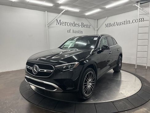 New 2026 Mercedes-Benz GLC 300 image 3