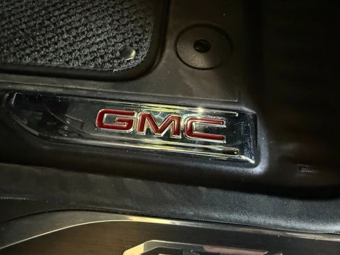 Used 2026 GMC Sierra 2500 AT4X image 58