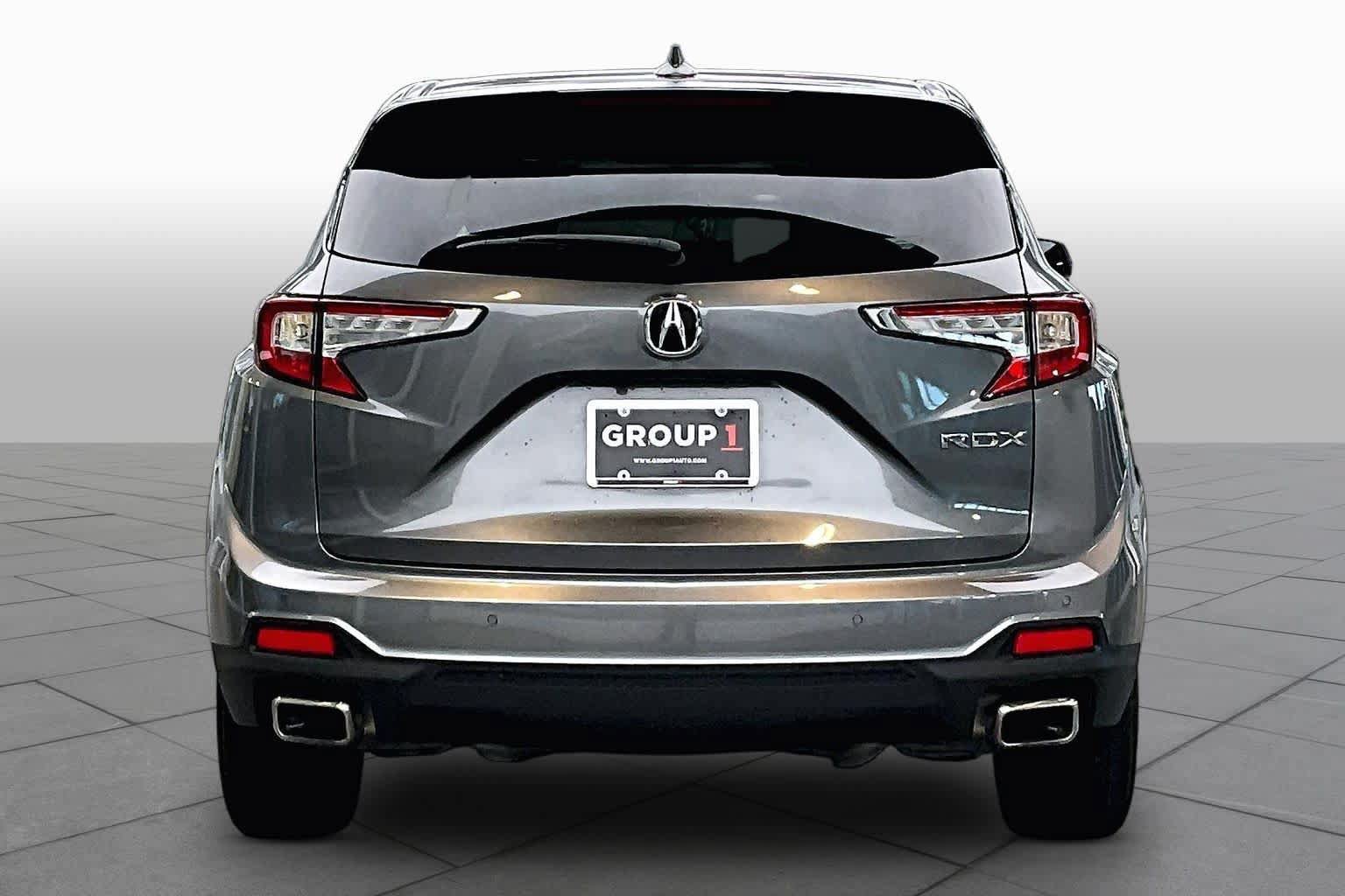 Used 2023 Acura RDX w/ Technology Package FWD image 5