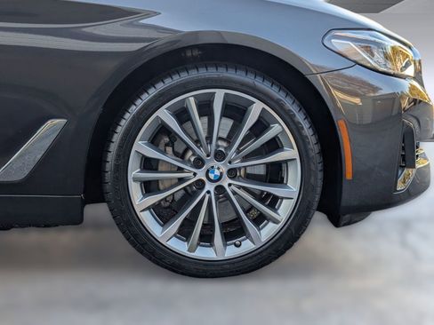 Certified 2023 BMW 530i w/ Premium Package image 12