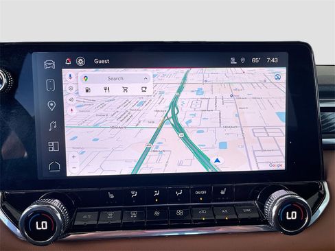 Used 2023 GMC Canyon AT4 image 13