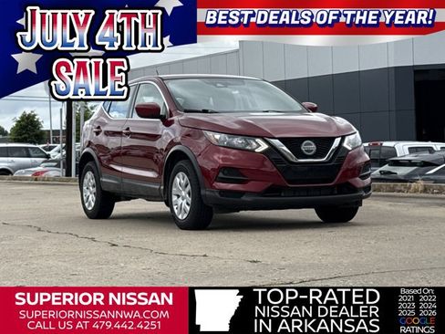 Used 2020 Nissan Rogue Sport S FWD image 1