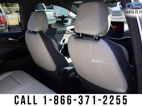 Used 2022 Volkswagen ID.4 Pro S w/ Gradient Package image 26