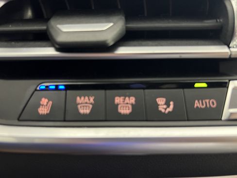 Used 2020 BMW X5 M50i w/ Executive Package AWD/4WD image 21