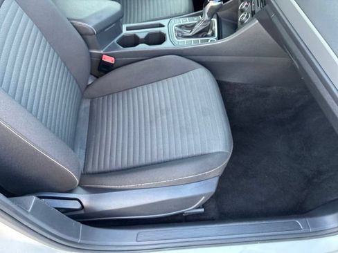 Used 2024 Volkswagen Jetta S FWD image 38