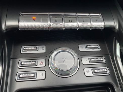 New 2026 Lincoln Nautilus Reserve w/ Jet Appearance Package image 14