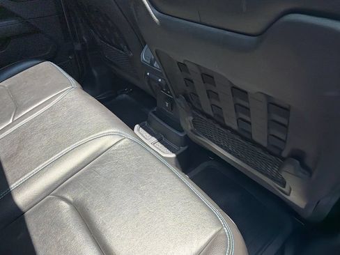 Used 2021 Jeep Wrangler Unlimited Rubicon 4xe w/ Cold Weather Group AWD/4WD image 31