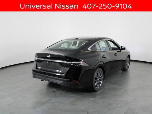 New 2026 Nissan Sentra SL w/ Floor Mat Package FWD image 12