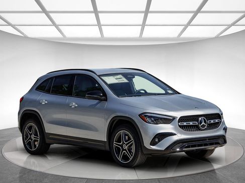 New 2026 Mercedes-Benz GLA 250 image 5