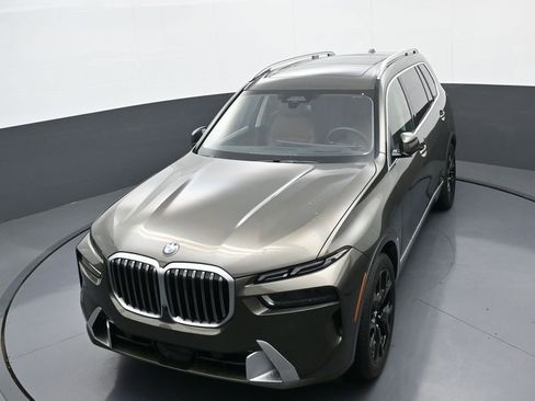 New 2026 BMW X7 xDrive40i AWD/4WD image 32