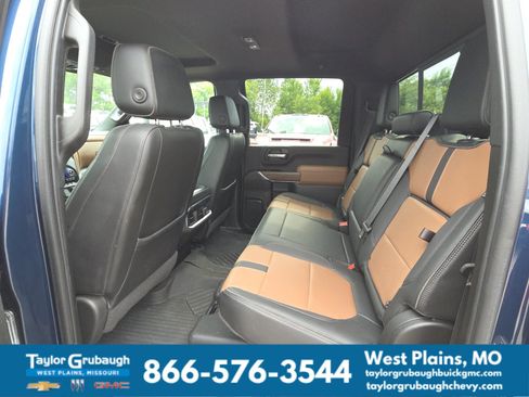 Used 2022 Chevrolet Silverado 2500 High Country AWD/4WD image 31