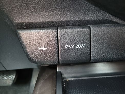 Certified 2024 Toyota Camry SE image 33