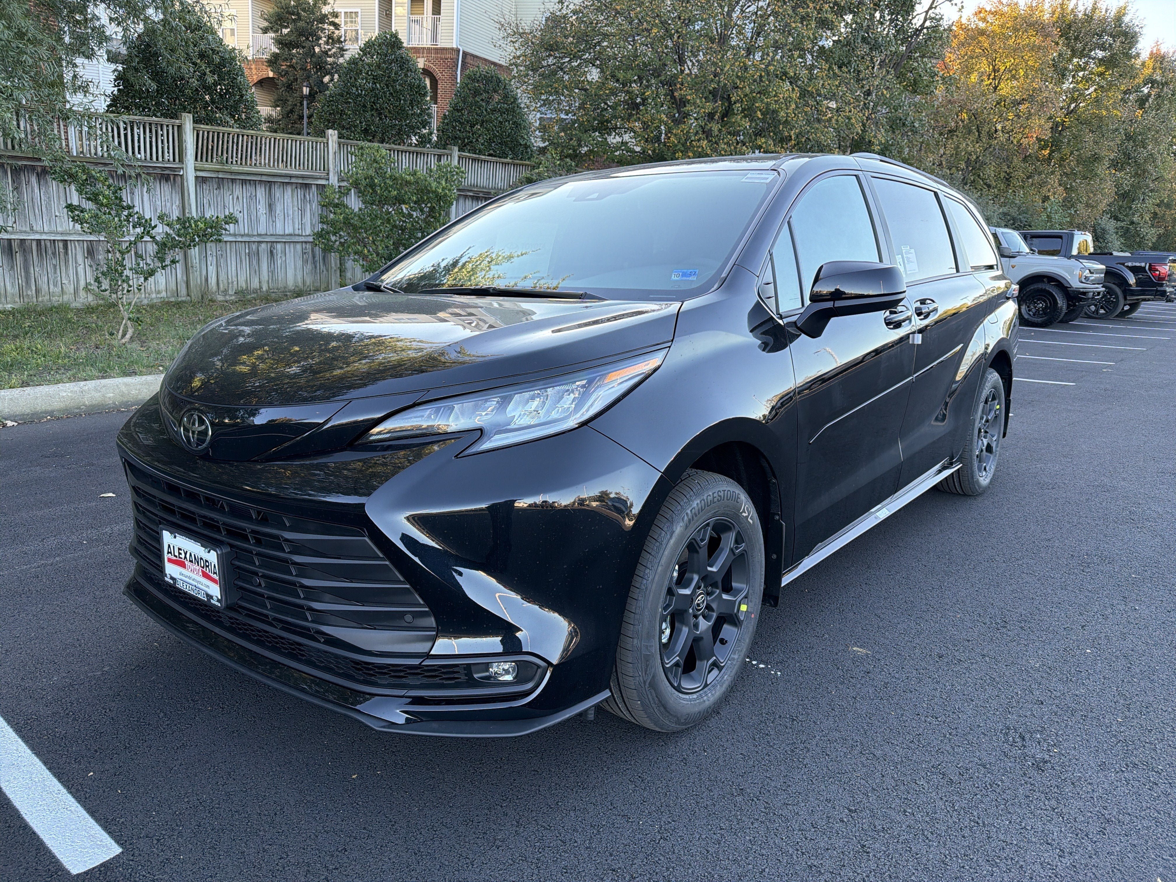 New 2026 Toyota Sienna XLE Woodland Edition AWD/4WD image 1