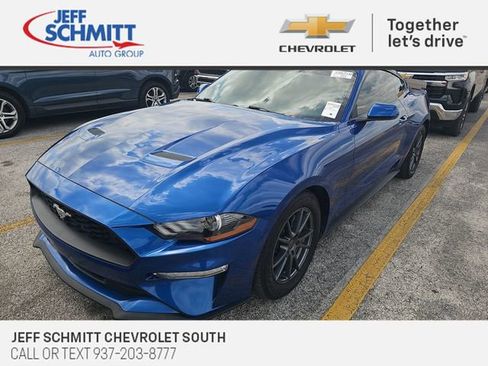 Used 2018 Ford Mustang Coupe RWD image 1
