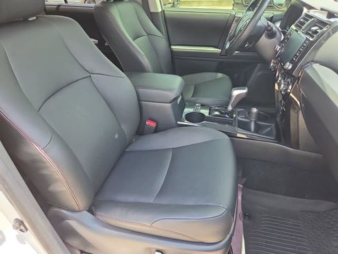 Used 2024 Toyota 4Runner TRD Off-Road Premium w/ Moonroof Package AWD/4WD image 21