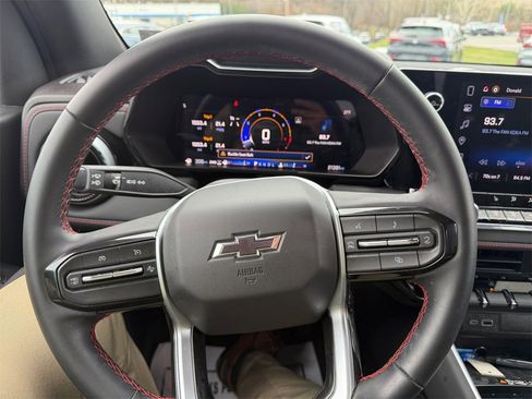 Certified 2024 Chevrolet Colorado Z71 w/ Z71 Convenience Package 2 image 15