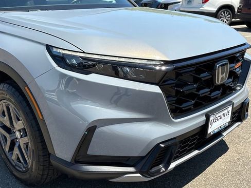 Used 2026 Honda CR-V TrailSport image 8