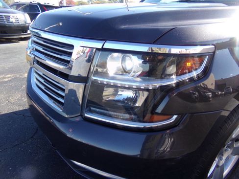 Used 2015 Chevrolet Suburban LTZ image 47