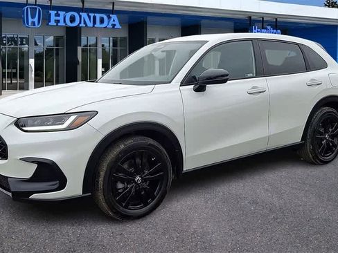 Certified 2026 Honda HR-V Sport image 4