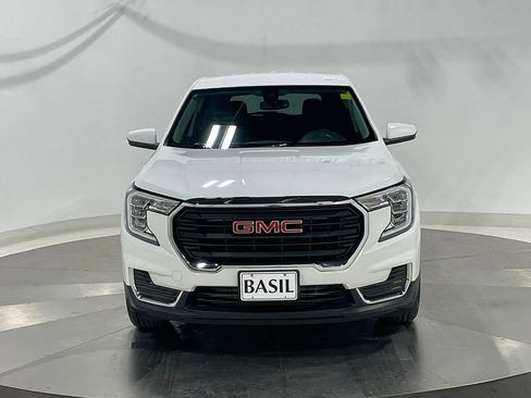 Used 2023 GMC Terrain SLE FWD image 9