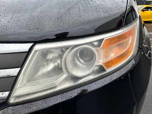 Used 2011 Honda Odyssey Touring image 9