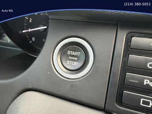 Used 2019 Land Rover Discovery Sport HSE image 28