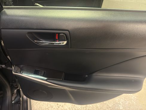 Used 2015 Lexus IS 250 AWD w/ Navigation System Package image 23