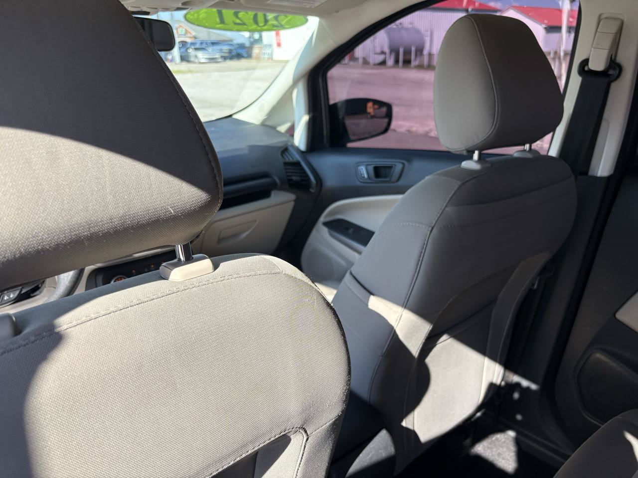 Used 2021 Ford EcoSport S AWD/4WD image 32