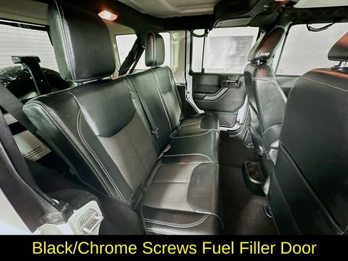 Used 2018 Jeep Wrangler Unlimited Sport image 31