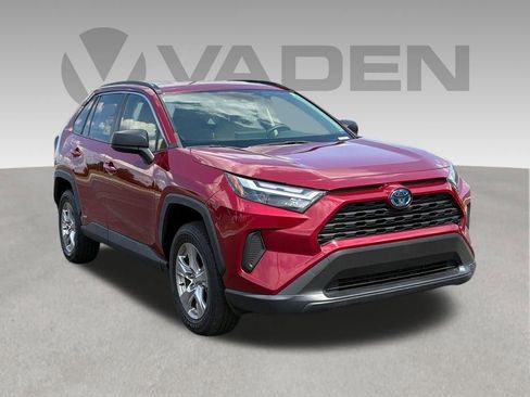 Used 2023 Toyota RAV4 LE AWD/4WD image 1