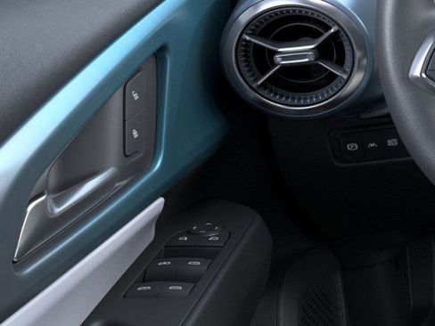 New 2026 Chevrolet Equinox EV LT image 11