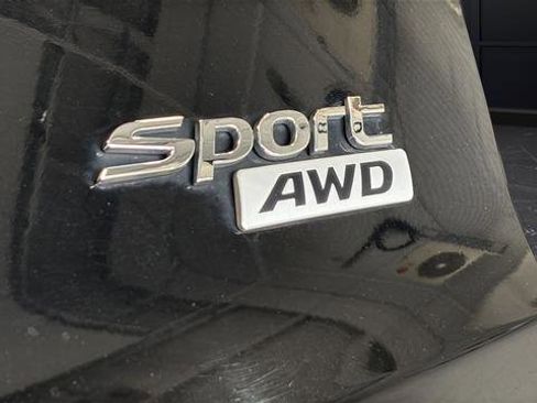 Used 2018 Hyundai Santa Fe Sport AWD/4WD image 38