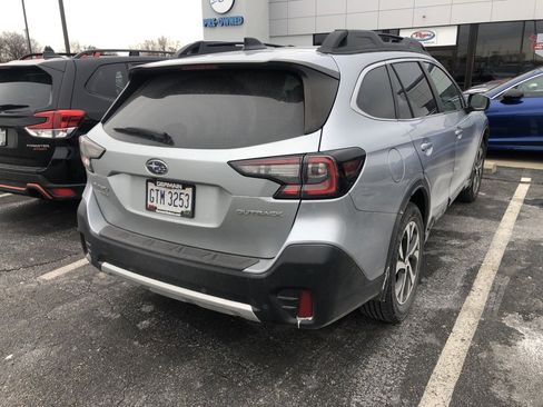 Used 2020 Subaru Outback Limited image 4