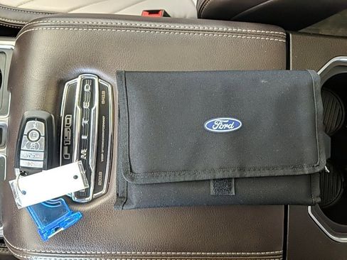 Used 2019 Ford F150 Limited image 35